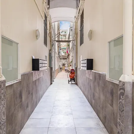 Stylish Studio In The Center דירה ברצלונה